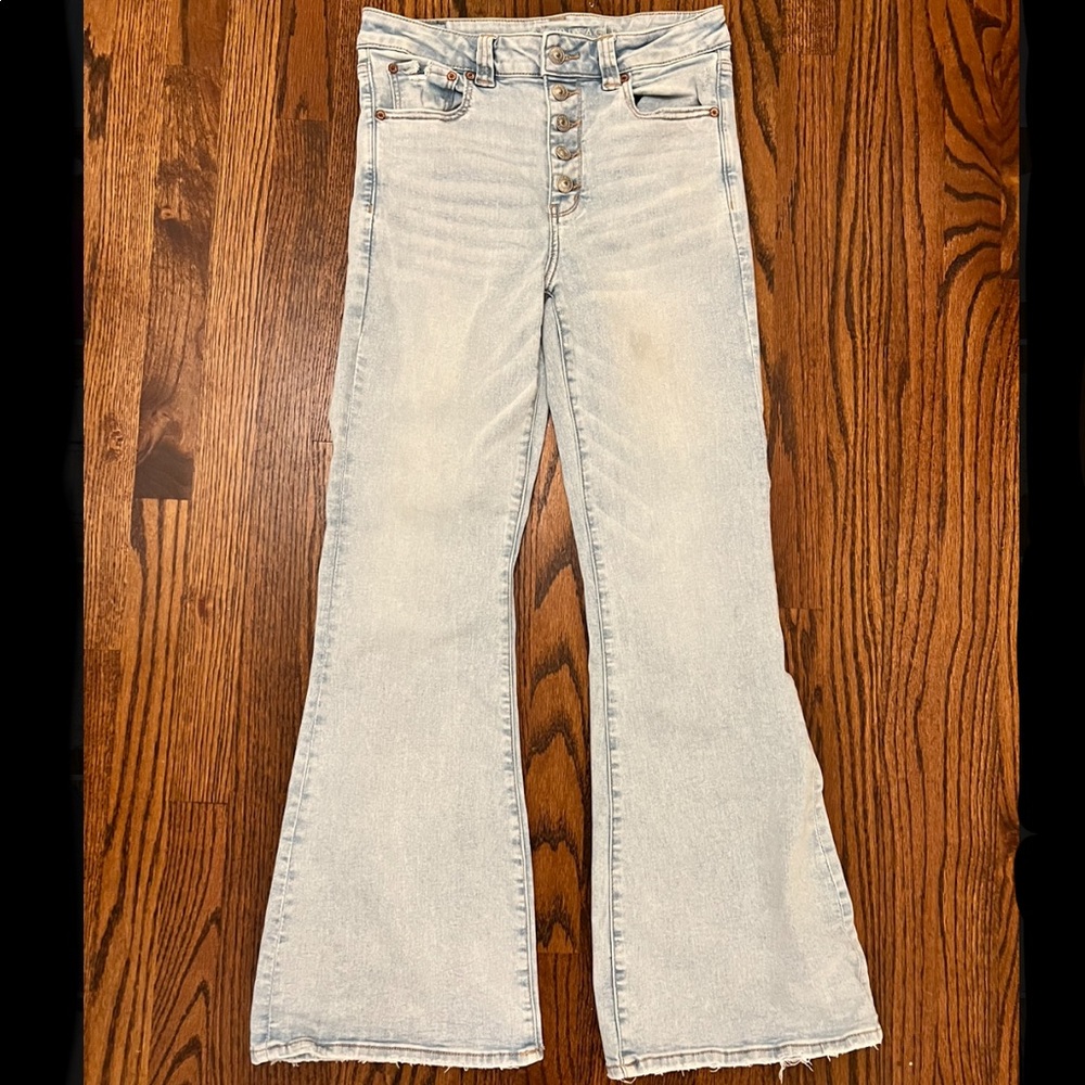 AE Ne(x)t Level Super High-Wasited Flare Jean